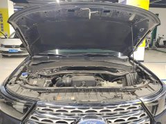 Ford Explorer 2020 EcoBoost 285 AWD Titanium 7-Seater - ფოტო 10