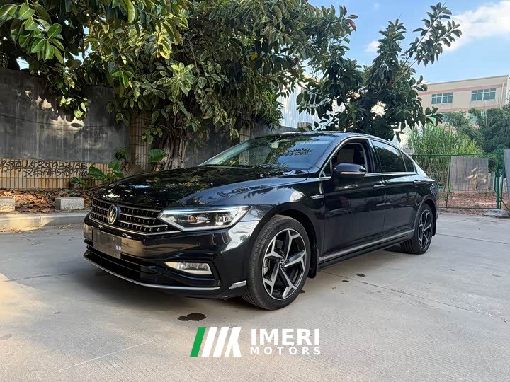 Volkswagen Magotan 2 Million Units Commemorative Edition 330TSI DSG Luxury