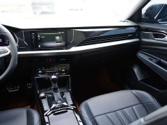 Volkswagen Passat 2024 330TSI Elite - ფოტო 19