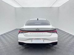 Hyundai Elantra 1.5L CVT Luxury - ფოტო 5