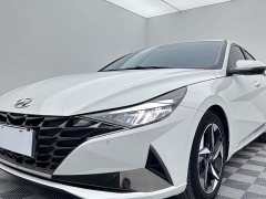 Hyundai Elantra 1.5L CVT Luxury - ფოტო 7