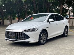 BYD Qin PLUS Glory Edition DM-i 55KM Leading - ფოტო 1