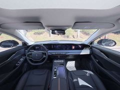 Lincoln Z 2025 2.0T Prestige - ფოტო 12