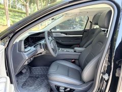 Lincoln Z 2025 2.0T Prestige - ფოტო 9