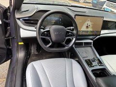 BYD Seal Glory Edition DM-i 1.5L 121km Luxury - ფოტო 4