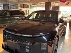 Li Auto L6 Ultra - ფოტო 1