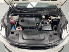 Lynk & Co Geely Lynk & Co 06 EM-P 126 Long Range Max - ფოტო 9