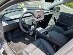 Tesla Model 3 Long Range All-Wheel Drive - ფოტო 5