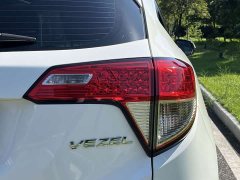 Honda Vezel 2020 1.5L CVT Luxury - ფოტო 11
