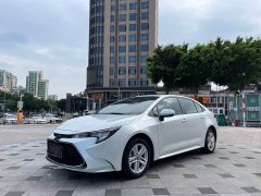 Toyota Corolla 1.8L CVT Luxury - ფოტო 1