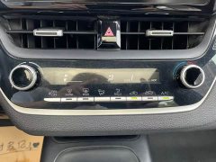 Toyota Corolla 1.8L CVT Luxury - ფოტო 18