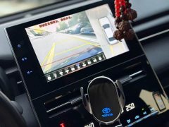 Toyota Avalon Hybrid 2.5L Luxury - ფოტო 8