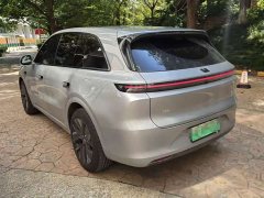 Li Auto L6 Max - ფოტო 6