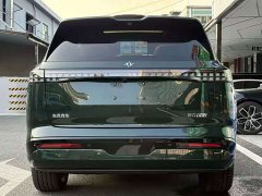 Volkswagen eπ008 Five-Seat Pure Electric Ultra-Wide Edition - ფოტო 4