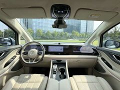 Voyah Dream PHEV Extended Range Luxury Edition - ფოტო 7