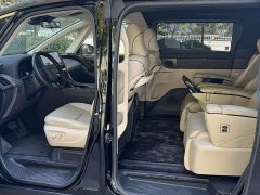 Toyota Vellfire 2024 Crown Hybrid 2.5L Executive Premier Edition - ფოტო 6