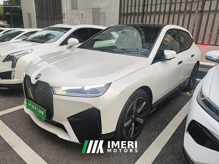 BMW iX 2022 xDrive40 - ავტომობილი ჩინეთიდან