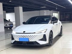 Changan UNI-V 1.5T Premium - ფოტო 1