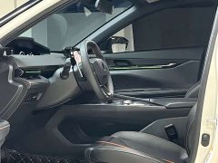 Changan UNI-V 1.5T Premium - ფოტო 7