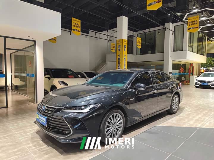 Toyota Avalon Hybrid 2.5L XLE Premium - ავტომობილი ჩინეთიდან