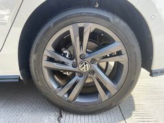 Volkswagen Golf Facelift 280TSI DSG R-Line Lite - ფოტო 16