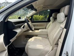 NIO ES8 Six-Seat Executive Signature Edition - ფოტო 8