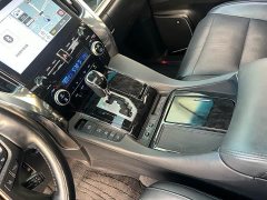 Toyota Vellfire 2020 Dual Engine 2.5L HV Luxury - ფოტო 7