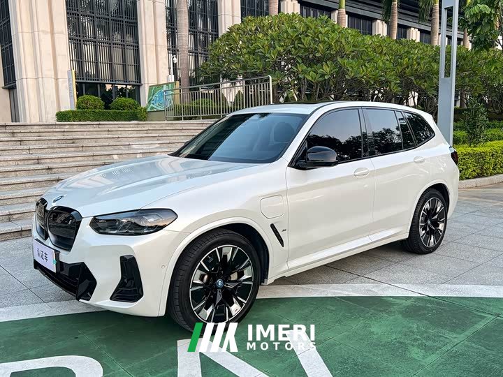BMW iX3 Premier - ავტომობილი ჩინეთიდან