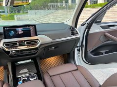 BMW iX3 Premier - ფოტო 9