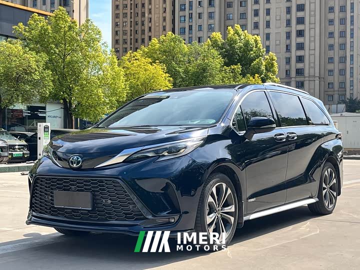 Toyota Grevias 2.5L Hybrid Flagship VIP Edition - ავტომობილი ჩინეთიდან