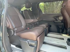Toyota Grevias 2.5L Hybrid Flagship VIP Edition - ფოტო 15