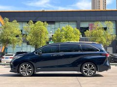 Toyota Grevias 2.5L Hybrid Flagship VIP Edition - ფოტო 4