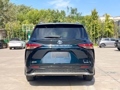 Toyota Grevias 2.5L Hybrid Flagship VIP Edition - ფოტო 6