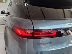Land Rover Range Rover Sport 400PS Dynamic SE - ფოტო 10