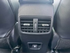 Toyota Corolla 1.8L CVT Luxury - ფოტო 16