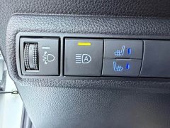 Toyota Corolla 1.8L CVT Luxury - ფოტო 9