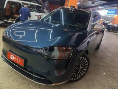 AITO M9 Extended Range Ultra 42kWh 6-Seater - ფოტო 1