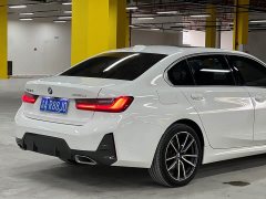 BMW 3 Series 325Li M Sport Package - ფოტო 14