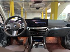 BMW 3 Series 325Li M Sport Package - ფოტო 9