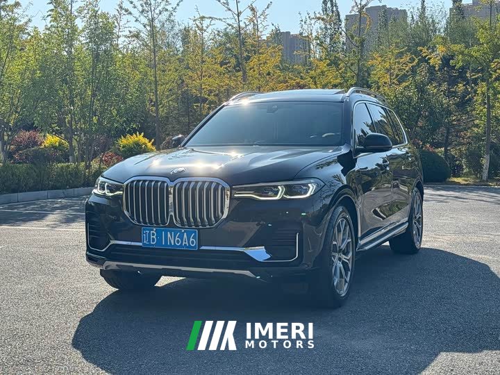 BMW X7 Facelift xDrive40i Luxury Edition Luxury Package - ავტომობილი ჩინეთიდან