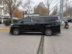 Toyota Vellfire Crown Hybrid 2.5L HV Premium Edition - ფოტო 13