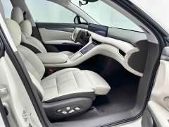 IM Motors Zhiji LS6 Lingxi Intelligent Driving Edition - ფოტო 15