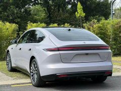 NIO ET5 2025 75kWh - ფოტო 15