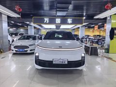 Li Auto L8 Pro - ფოტო 1
