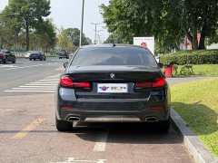 BMW 5 Series 525Li M Sport Package - ფოტო 5