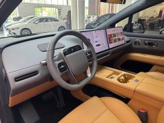 Li Auto i6 Four-Wheel Drive Standard Edition - ფოტო 10