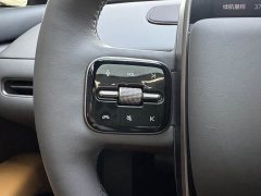 Li Auto i6 Four-Wheel Drive Standard Edition - ფოტო 19