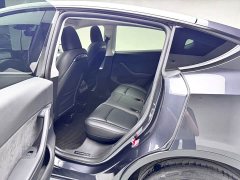 Tesla Model Y 2024 Rear-Wheel Drive - ფოტო 11