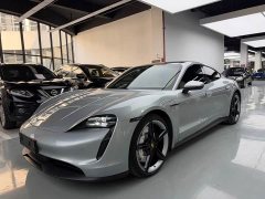 Porsche Taycan 4S - ფოტო 1