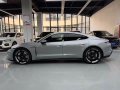Porsche Taycan 4S - ფოტო 16